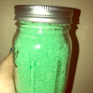 Large gingerbread sugar scrub